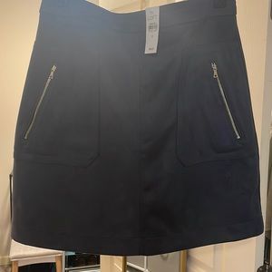 With tags loft size 6 skirt